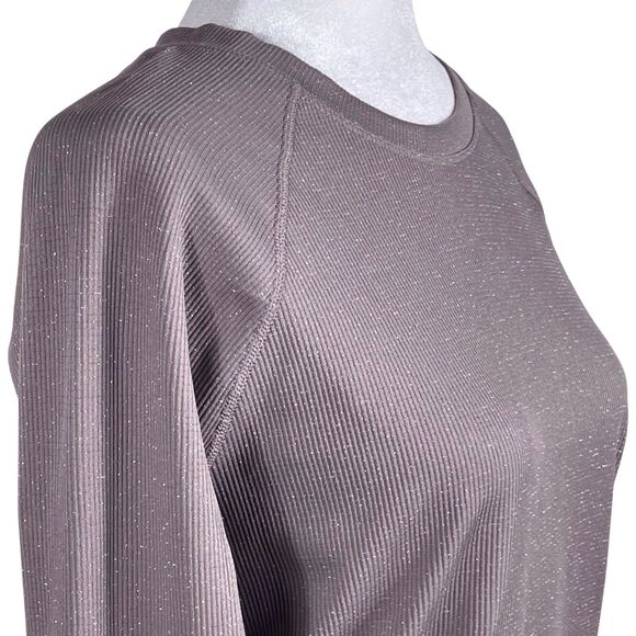 Athleta Momentum Seamless Ribbed Top Size Medium Long Sleeve Shimmer Beige EUC - Picture 1 of 16